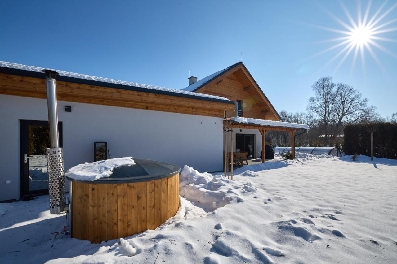 B-arak Wellness Pod Horama Holiday home Mlade Buky