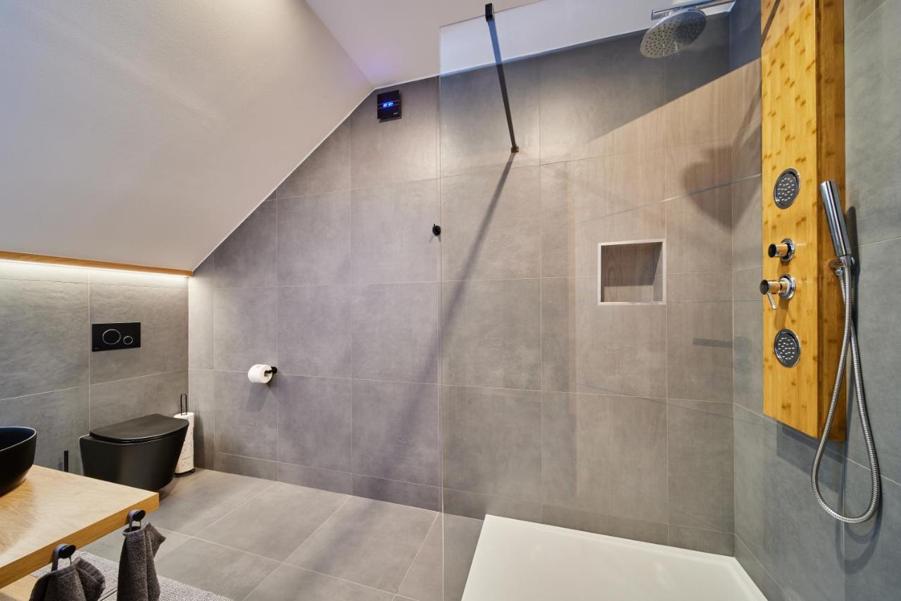 B-arak Wellness Pod Horama